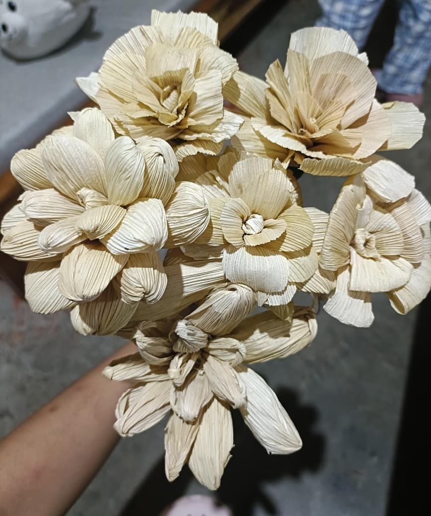 Button Flowers from Corn Leaves